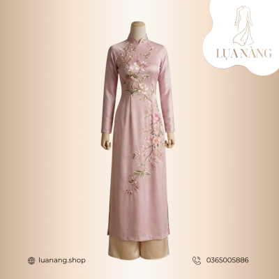 áo dài thêu hoa màu hồng